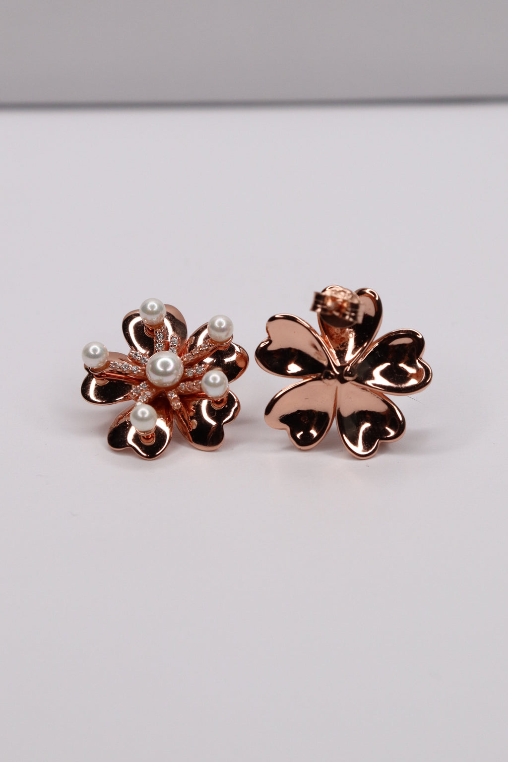 Rose Gold Plated 925 Sterling Silver Pearl Flower Stud Earrings