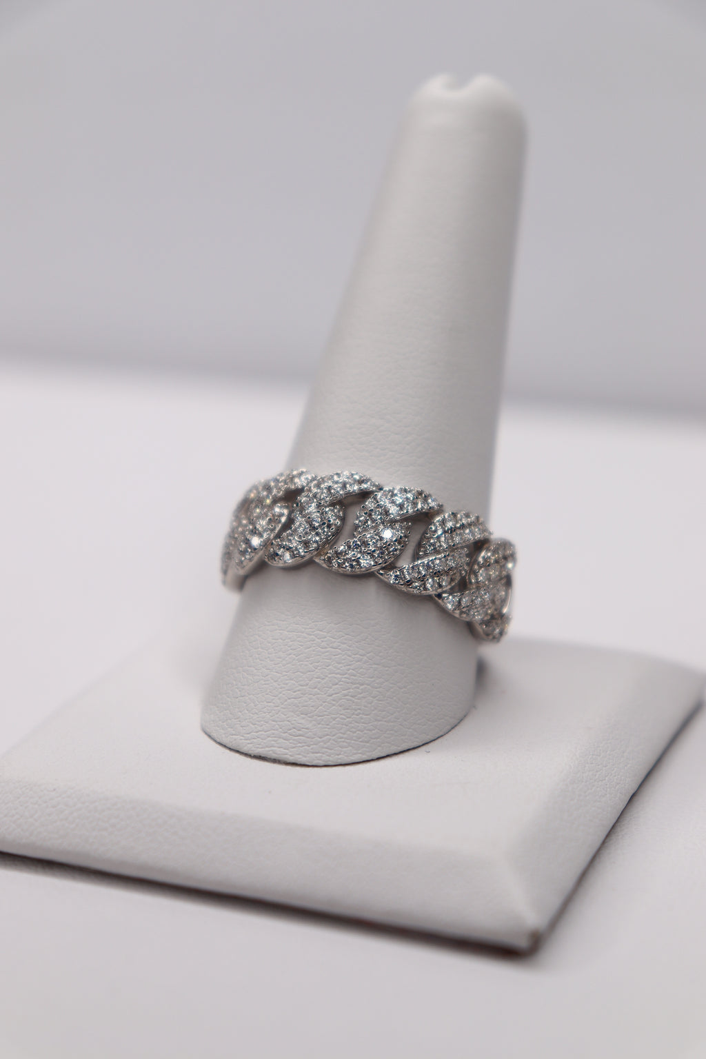 925 Sterling Silver Moissanite Cuban Link Ring – Size 11