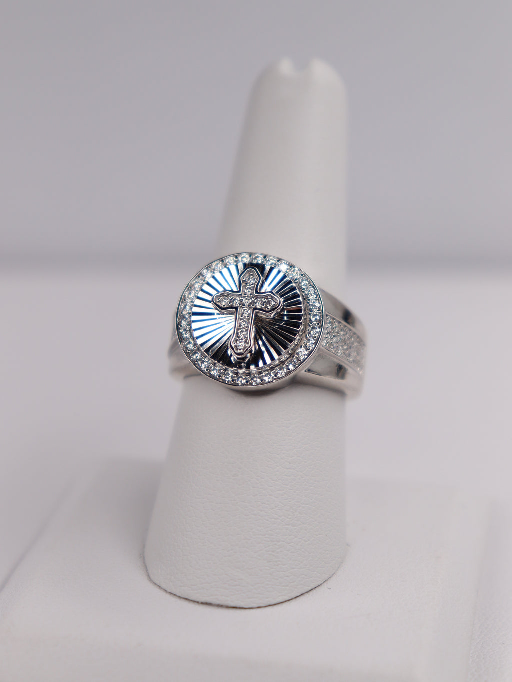 925 Sterling Silver Moissanite Cross Ring – Size 8