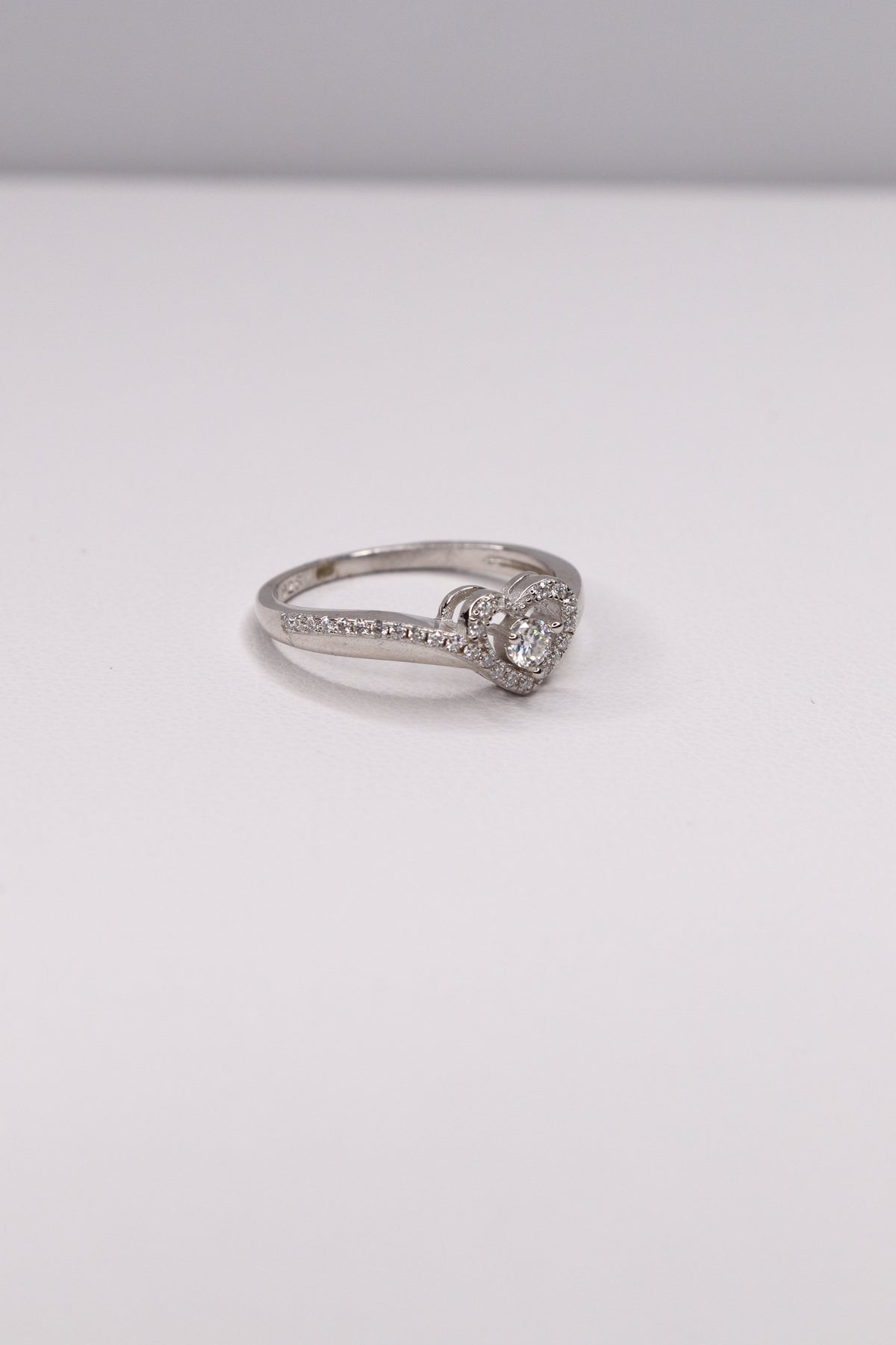 925 Sterling Silver Moissanite Heart Ring – Sparkling Love Halo - Size 7 | Proposal & Promise Ring