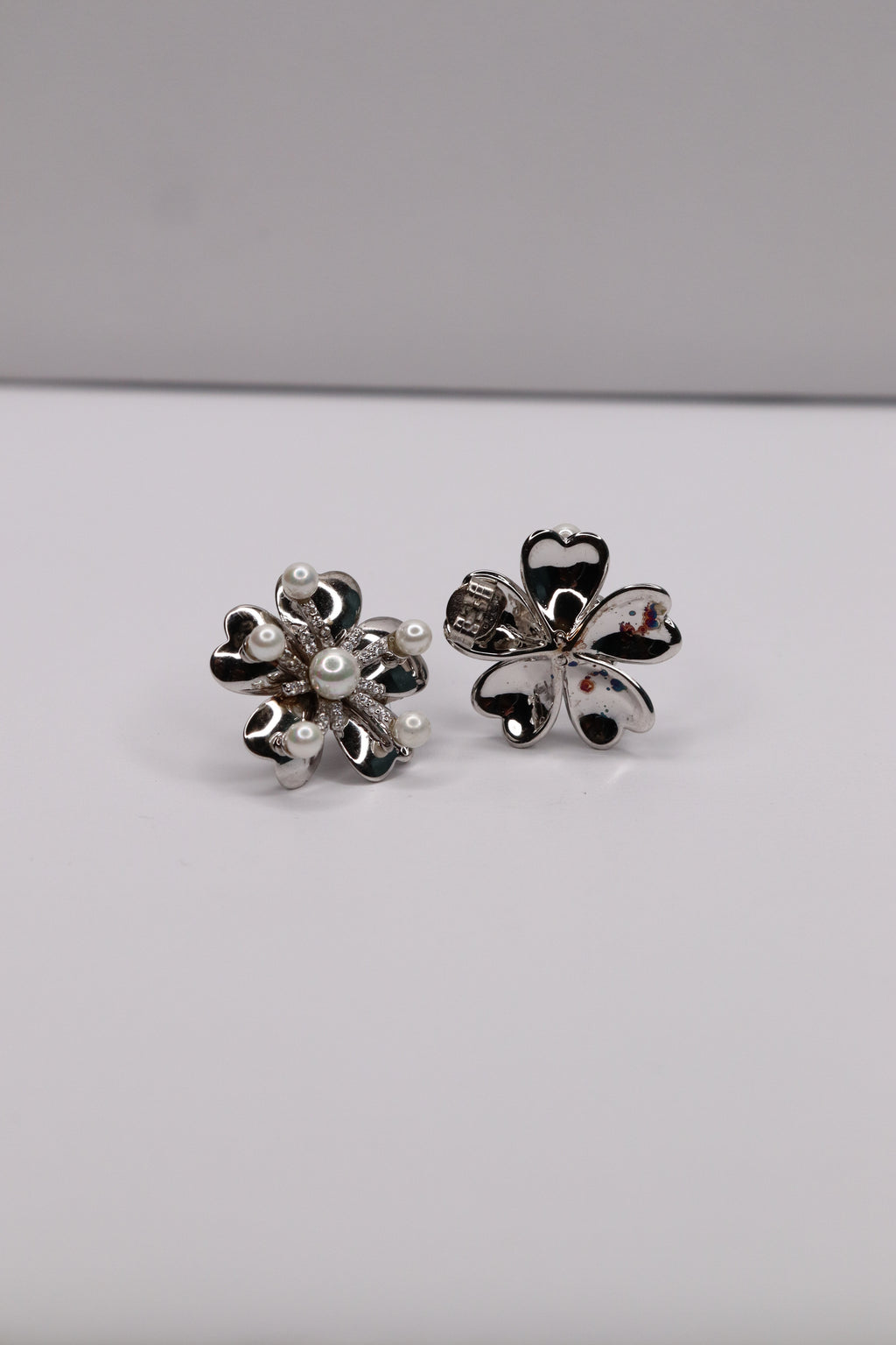 Pearl Flower 925 Sterling Silver Stud Earrings