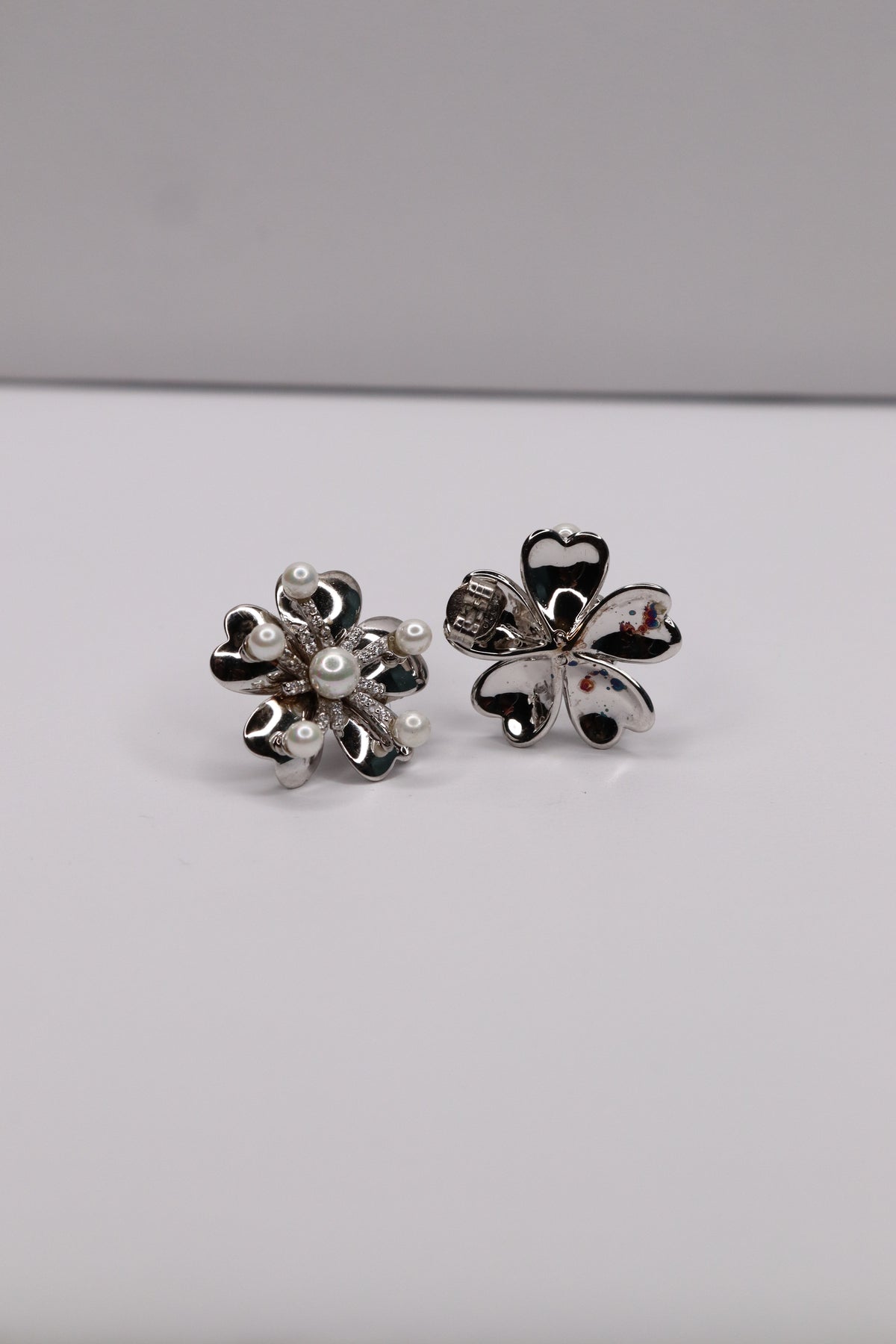 Pearl Flower 925 Sterling Silver Stud Earrings