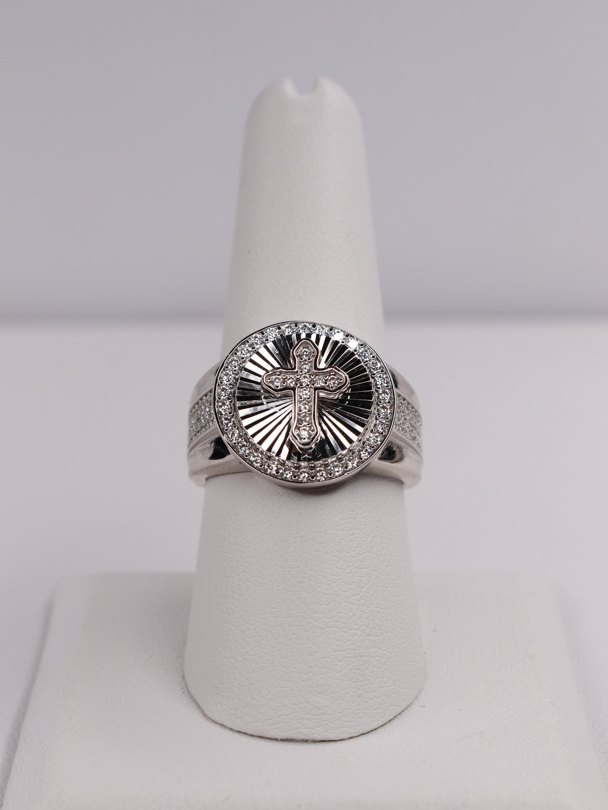 925 Sterling Silver Moissanite Cross Ring – Size 8