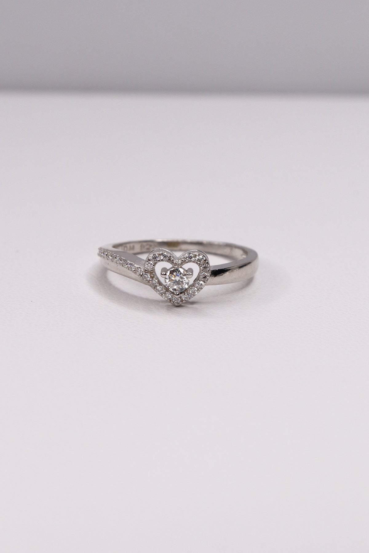 925 Sterling Silver Moissanite Heart Ring – Sparkling Love Halo - Size 7 | Proposal & Promise Ring