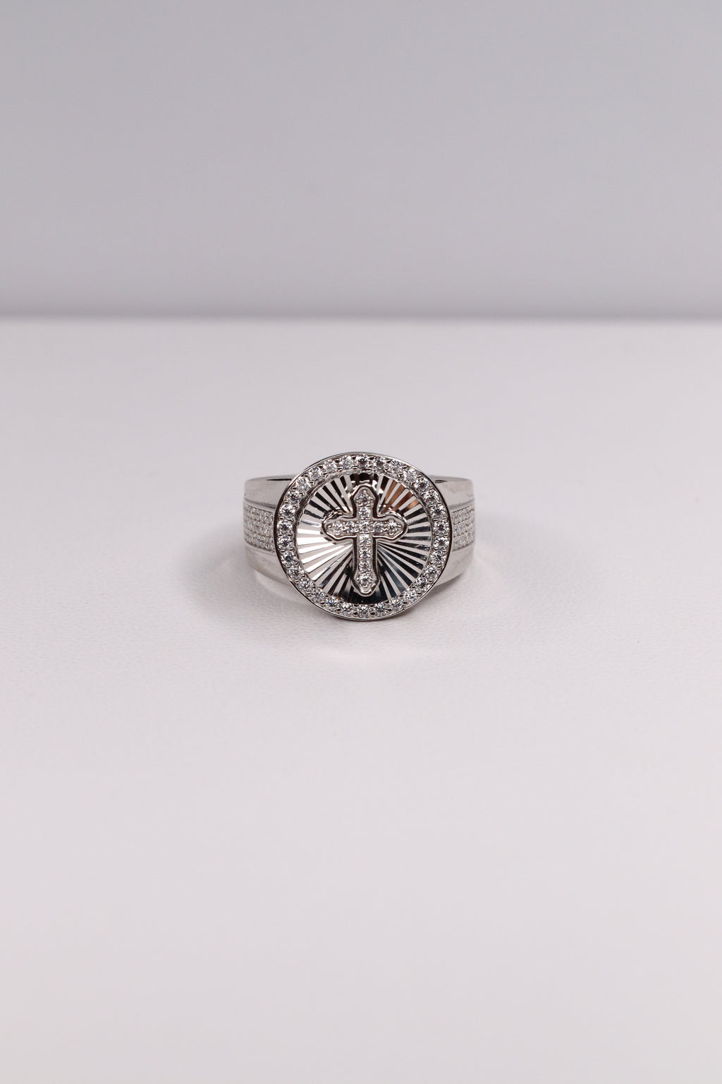 925 Sterling Silver Moissanite Cross Ring – Size 8