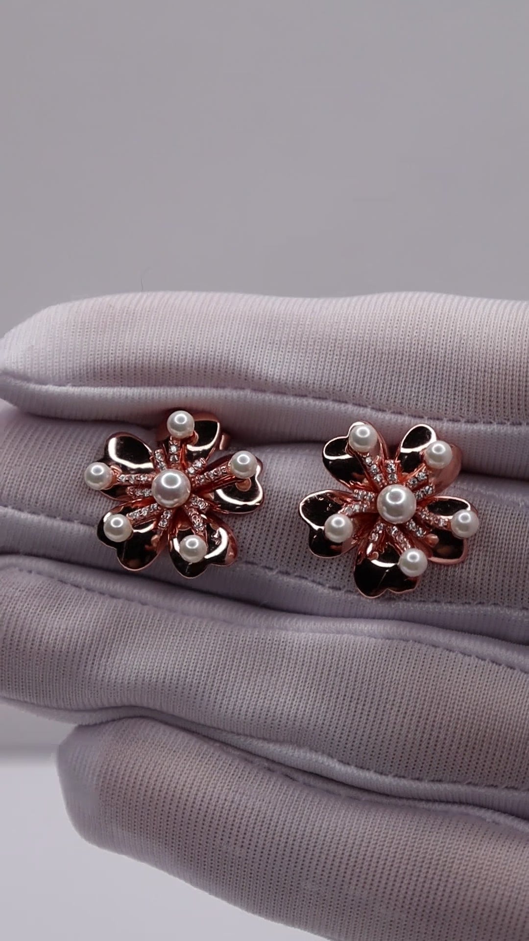 Rose Gold Plated 925 Sterling Silver Pearl Flower Stud Earrings